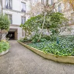 Magnifique Studio Parc Monceau